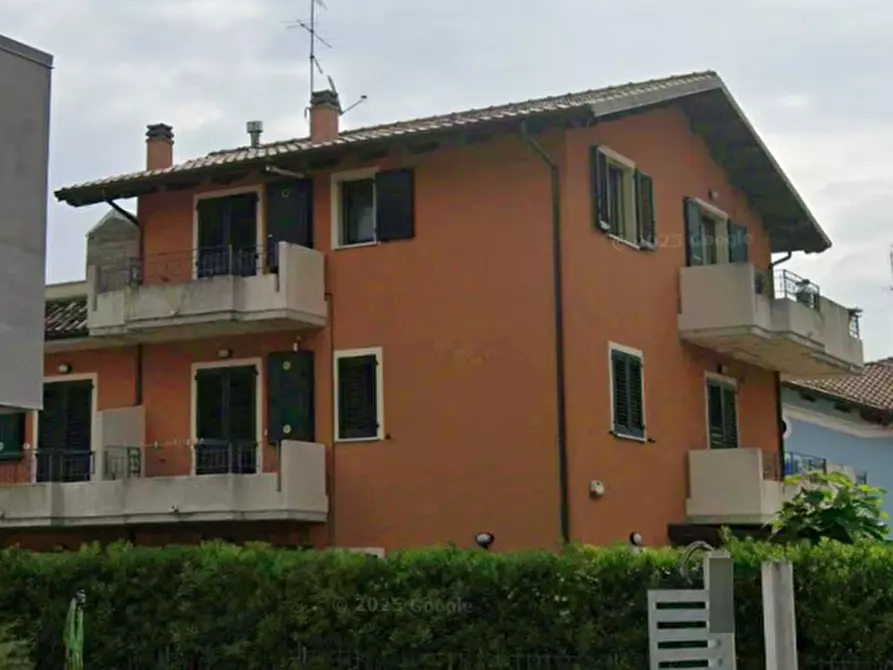 Immagine 7 di Appartamento in vendita  in Via  Martin Luther King a Monte Porzio