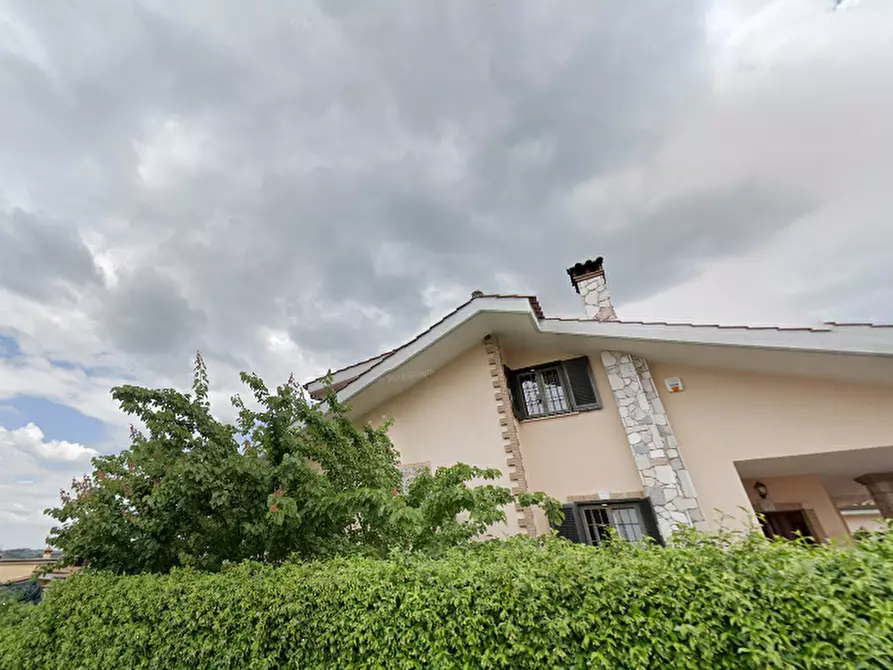 Immagine 14 di Villetta a schiera in vendita  in Via Ippocrate  a Guidonia Montecelio