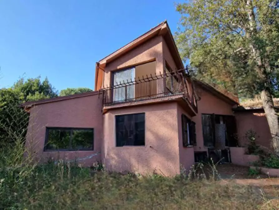 Immagine 1 di Villa in vendita  in Via di Quarto Peperino a Roma
