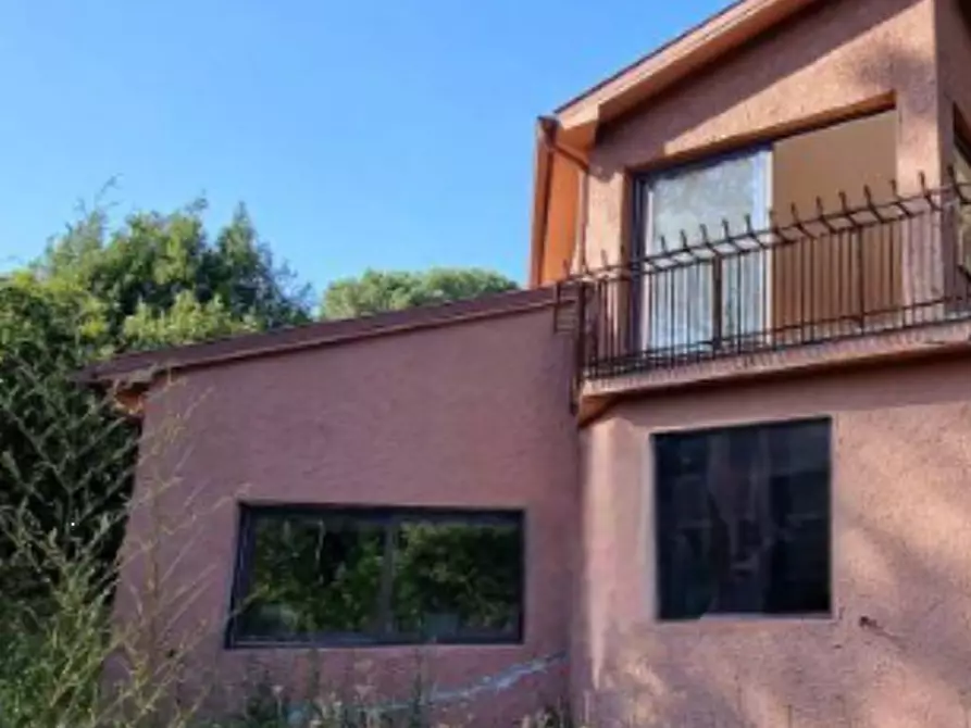 Immagine 5 di Villa in vendita  in Via di Quarto Peperino a Roma