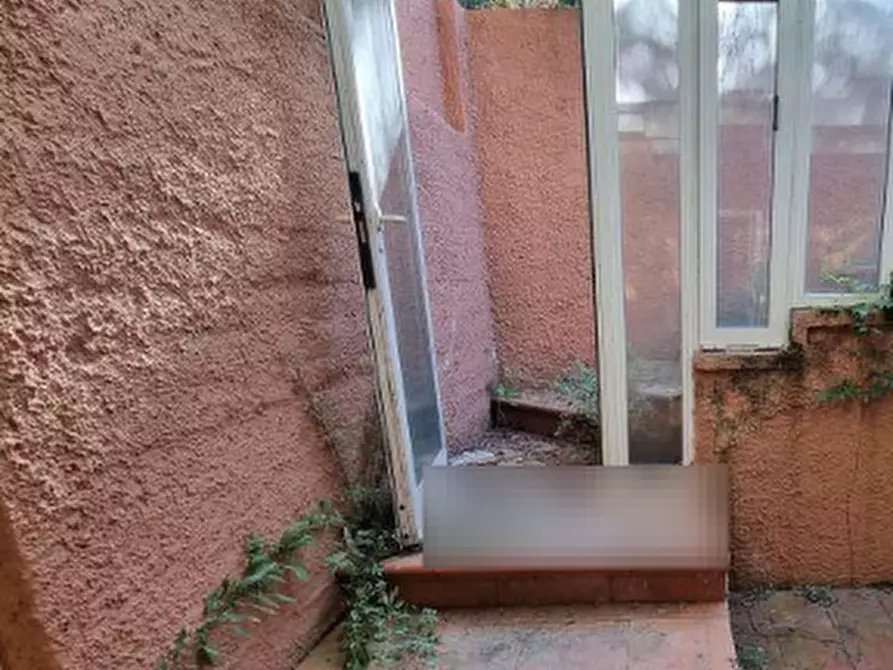 Immagine 12 di Villa in vendita  in Via di Quarto Peperino a Roma