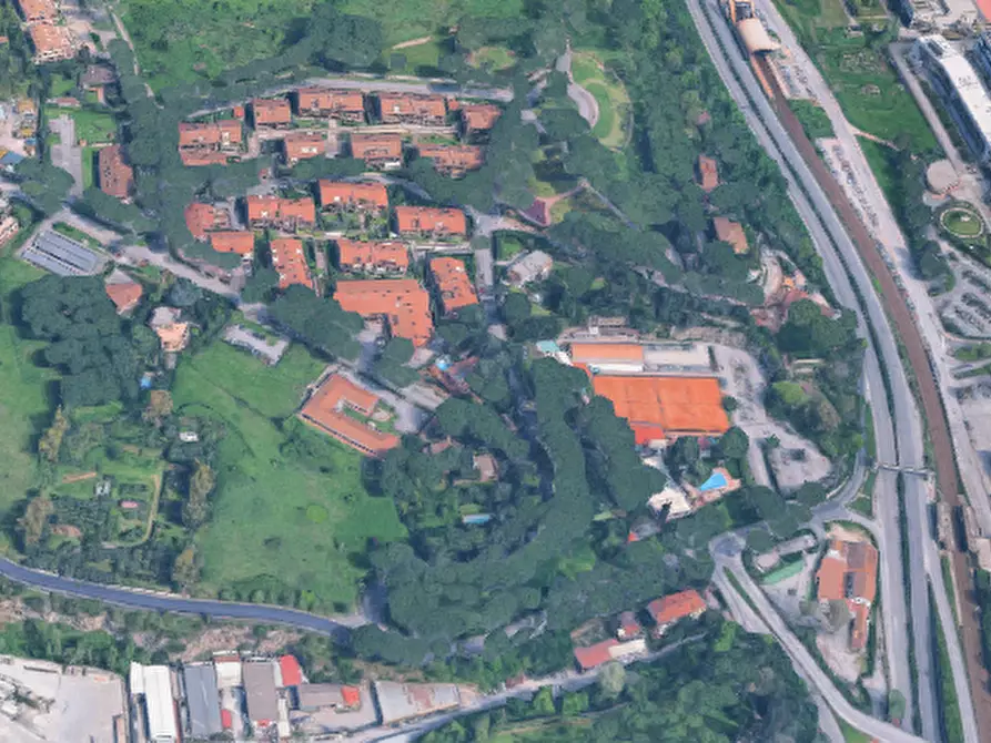 Immagine 18 di Villa in vendita  in Via di Quarto Peperino a Roma