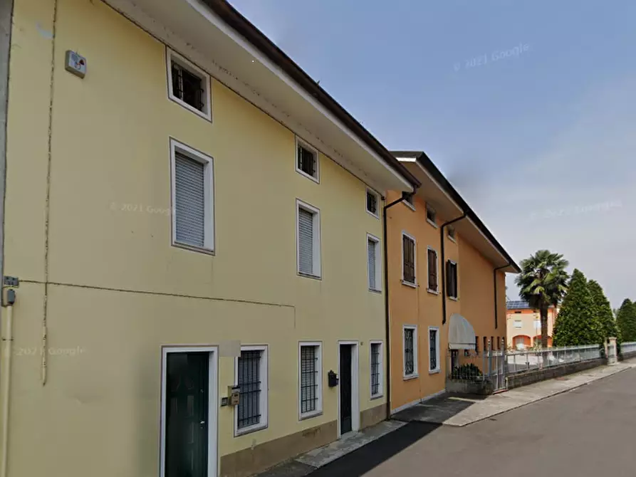 Immagine 10 di Appartamento in vendita  in Via Cavour a Isorella