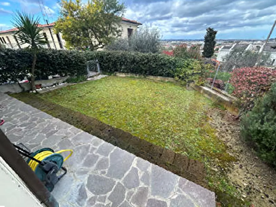 Immagine 3 di Appartamento in vendita  in Via Gaggera a Gradara