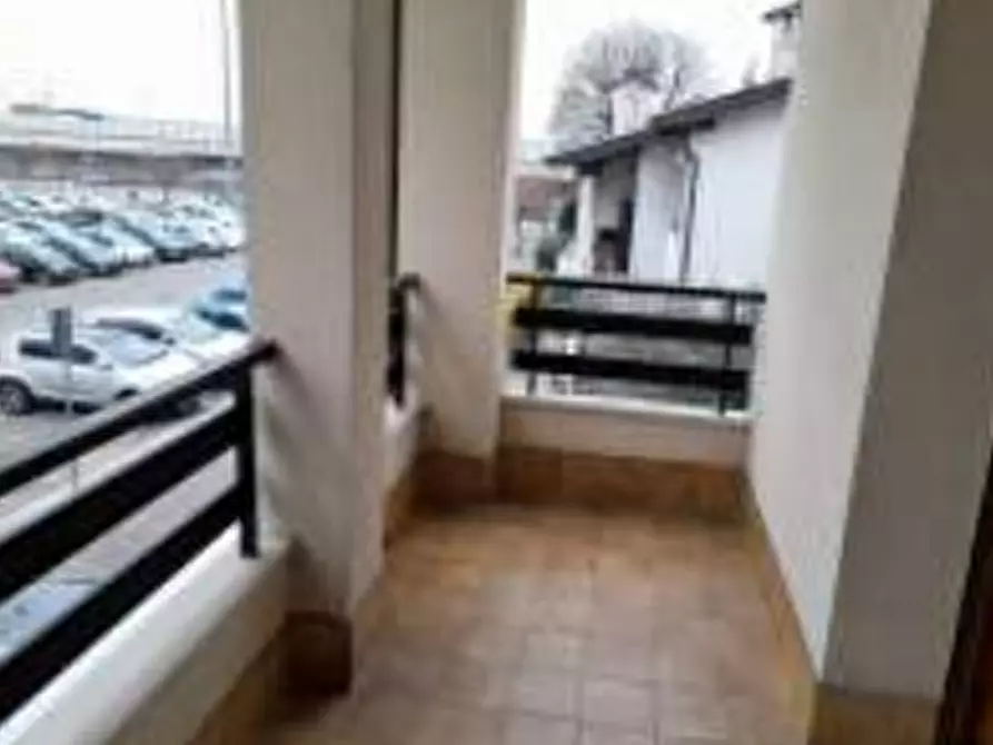 Immagine 2 di Ufficio in vendita  in Via Dante Alighieri  a Gemona Del Friuli