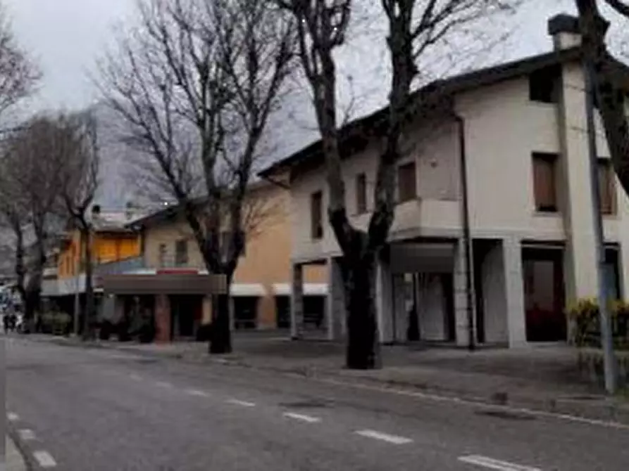 Immagine 2 di Ufficio in vendita  in Via Dante Alighieri  a Gemona Del Friuli