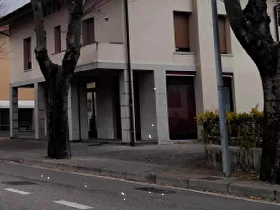 Immagine 6 di Ufficio in vendita  in Via Dante Alighieri  a Gemona Del Friuli