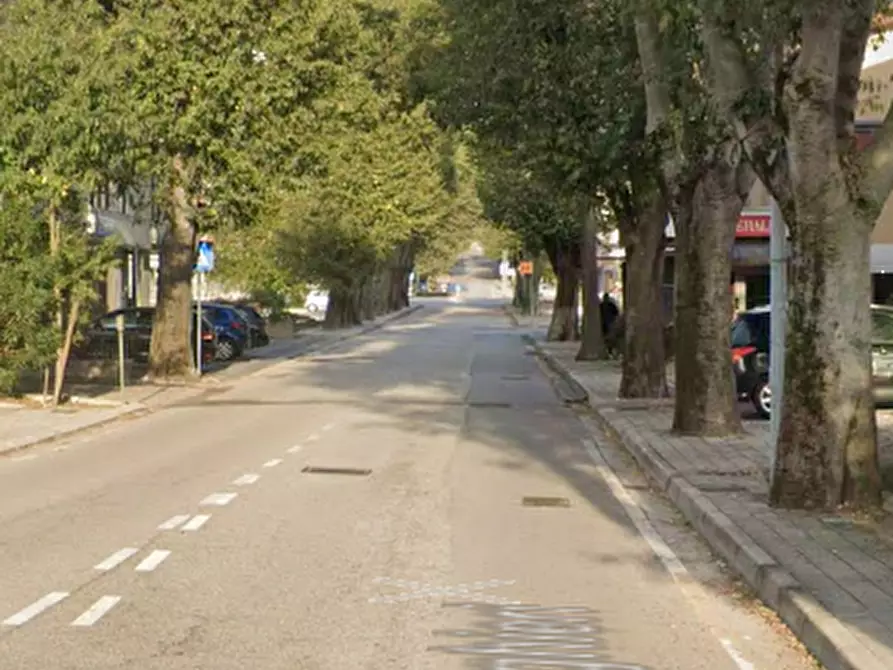 Immagine 17 di Ufficio in vendita  in Via Dante Alighieri  a Gemona Del Friuli