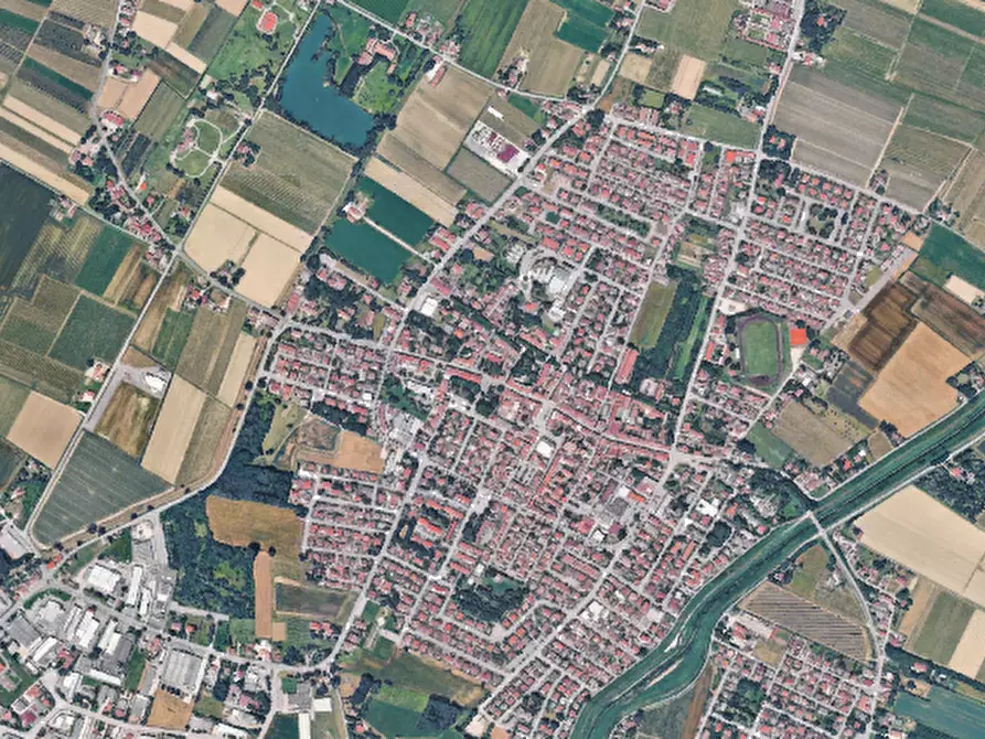 Immagine 15 di Appartamento in vendita  in Via G. Garibaldi a Fusignano