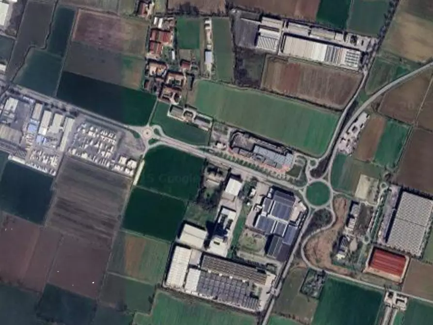 Immagine 17 di Negozio in vendita  in Via Kennedy a Verolanuova