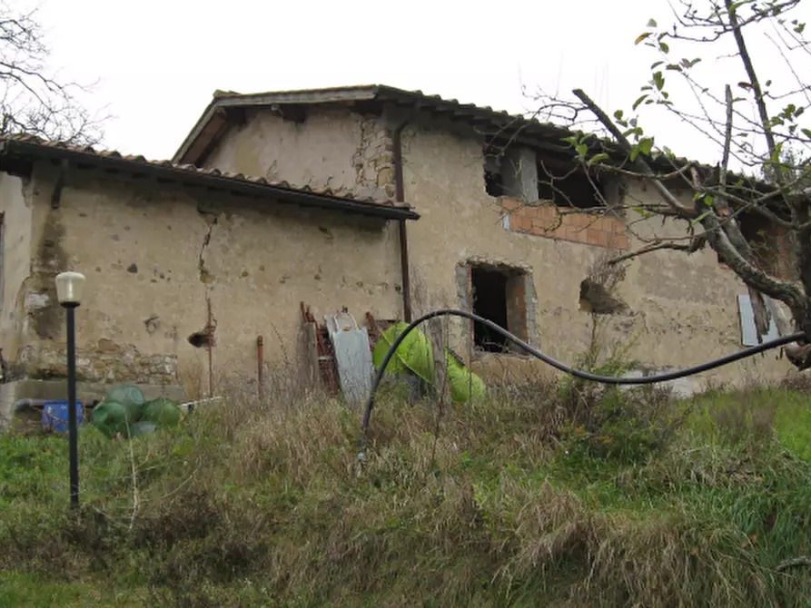 Immagine 4 di Rustico / casale in vendita  in Via Cassia per Siena a San Casciano In Val Di Pesa