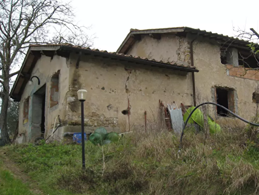 Immagine 11 di Rustico / casale in vendita  in Via Cassia per Siena a San Casciano In Val Di Pesa