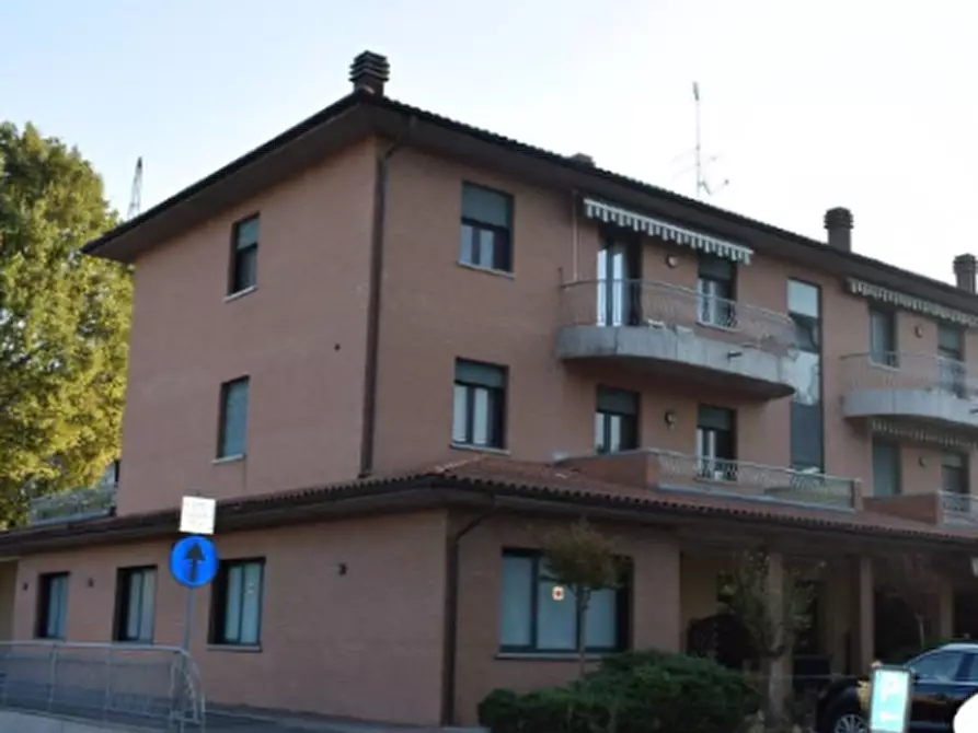 Immagine 4 di Ufficio in vendita  in Via Leonardo da Vinci a Castelvetro Di Modena