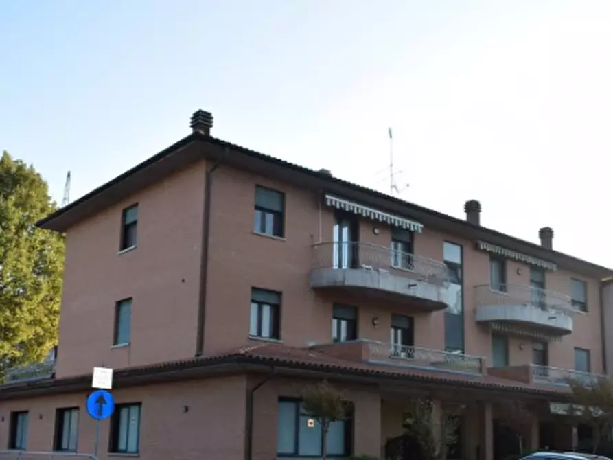 Immagine 6 di Ufficio in vendita  in Via Leonardo da Vinci a Castelvetro Di Modena