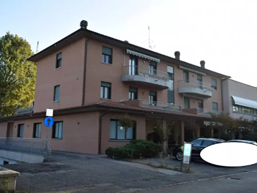 Immagine 17 di Ufficio in vendita  in Via Leonardo da Vinci a Castelvetro Di Modena