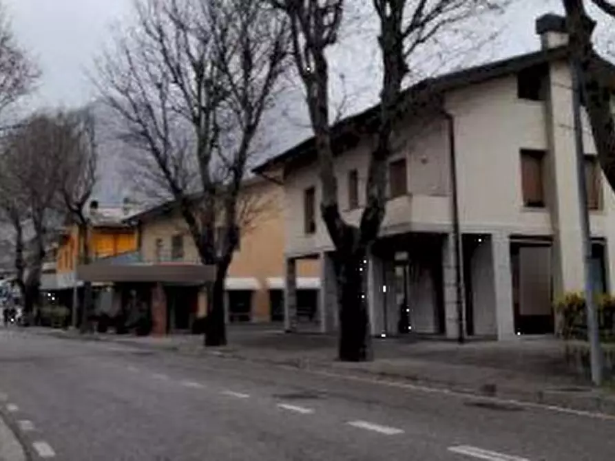 Immagine 4 di Garage in vendita  in Via Dante Alighieri  a Gemona Del Friuli