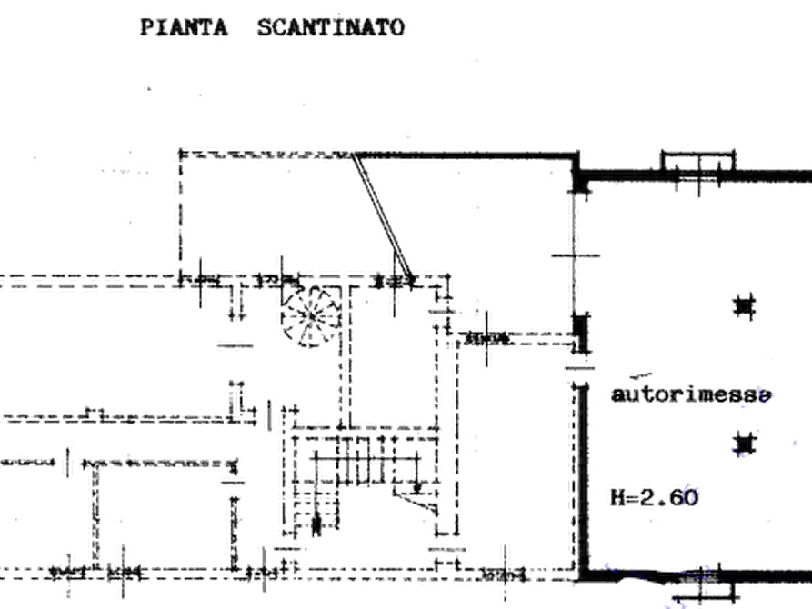 Immagine 23 di Garage in vendita  in Via Dante Alighieri  a Gemona Del Friuli
