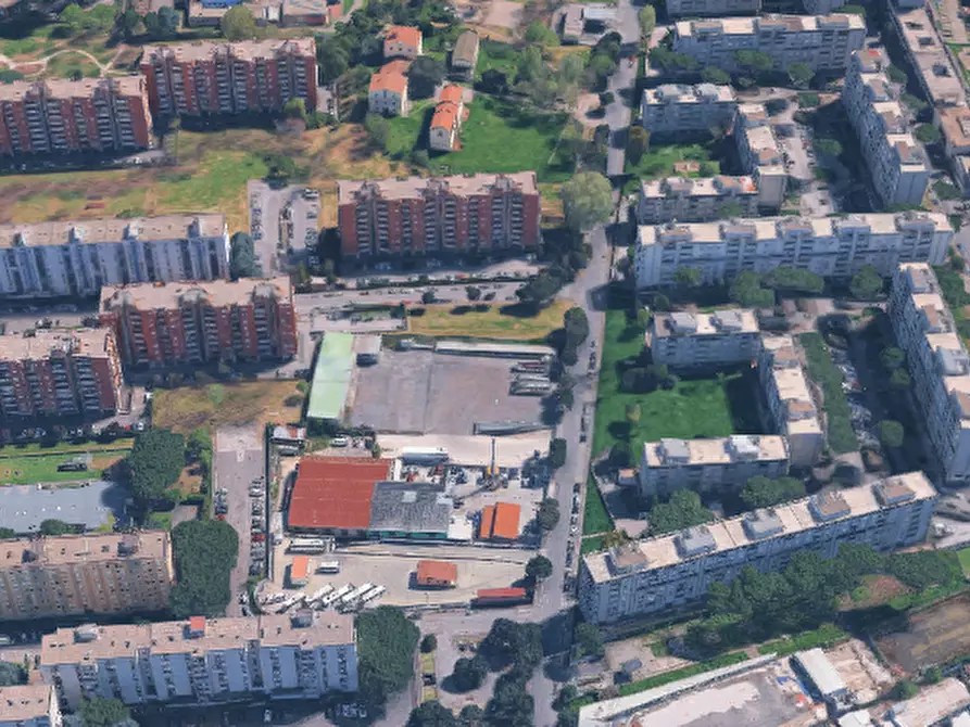 Immagine 11 di Garage in vendita  in Via di Grotta di Gregna a Roma