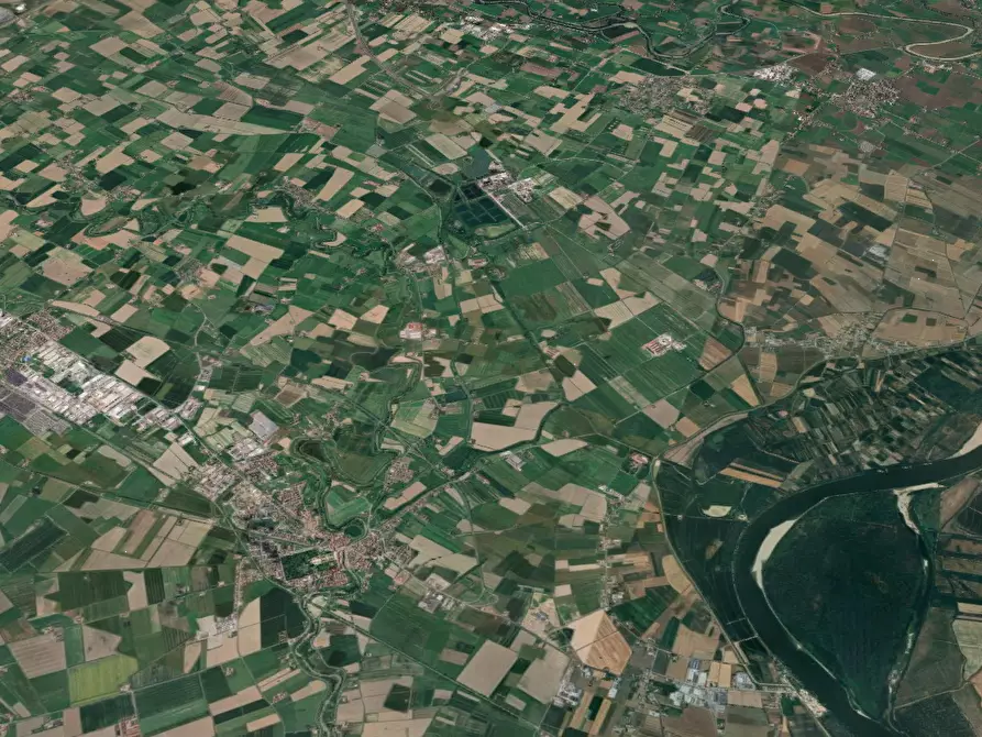 Immagine 11 di Porzione di casa in vendita  in Strada Provinciale per Golese  a Torrile