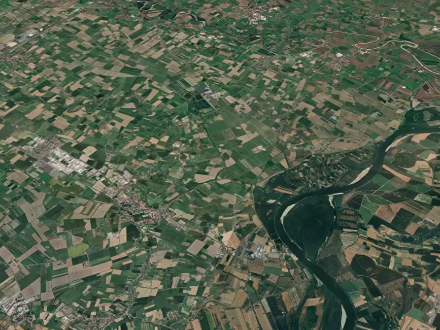 Immagine 12 di Porzione di casa in vendita  in Strada Provinciale per Golese  a Torrile