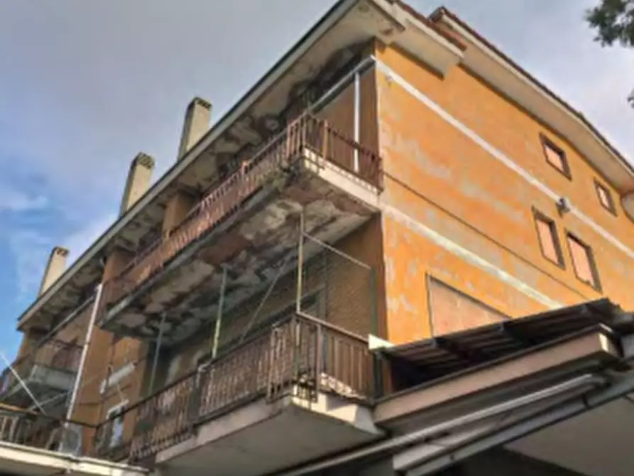 Immagine 14 di Appartamento in vendita  in Via Appia Vecchia a Genzano Di Roma