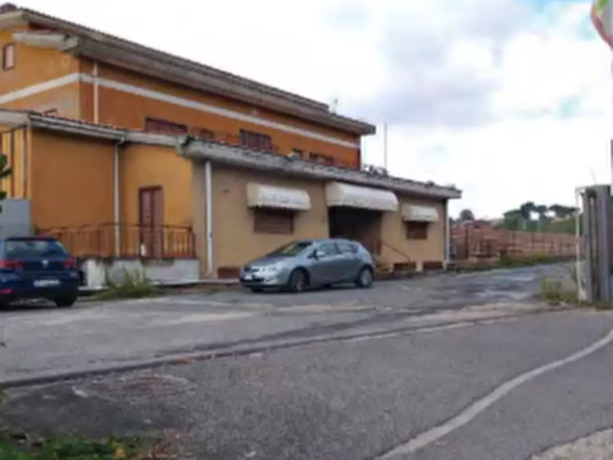 Immagine 7 di Appartamento in vendita  in Via Appia Vecchia a Genzano Di Roma