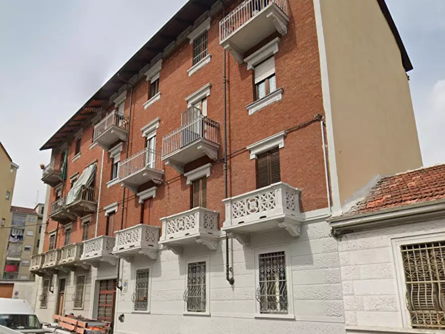 Immagine 10 di Appartamento in vendita  in Via Puccini  a Torino