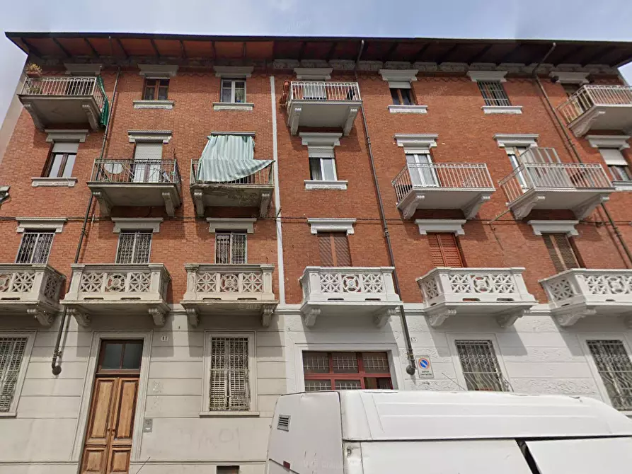 Immagine 11 di Appartamento in vendita  in Via Puccini  a Torino
