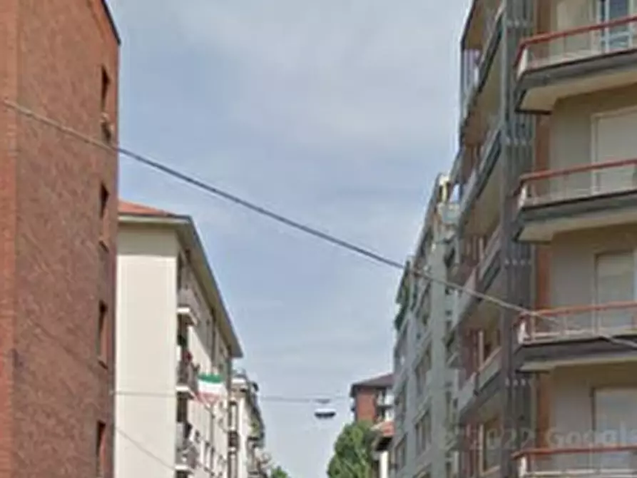 Immagine 6 di Appartamento in vendita  in via Medail a Torino