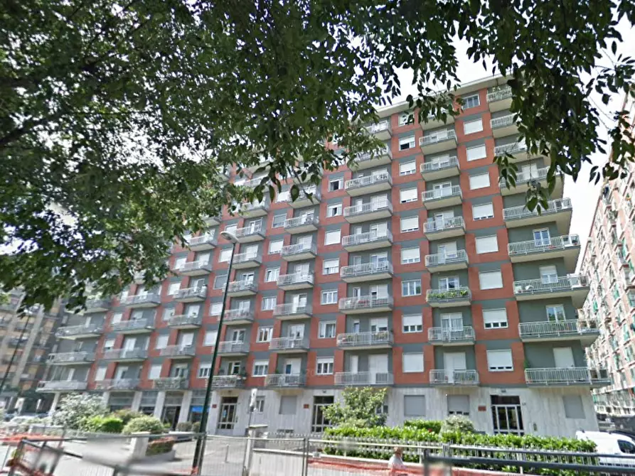 Immagine 3 di Appartamento in vendita  in Via L. Boccherini  a Torino