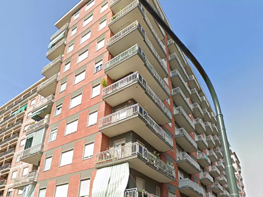 Immagine 4 di Appartamento in vendita  in Via L. Boccherini  a Torino