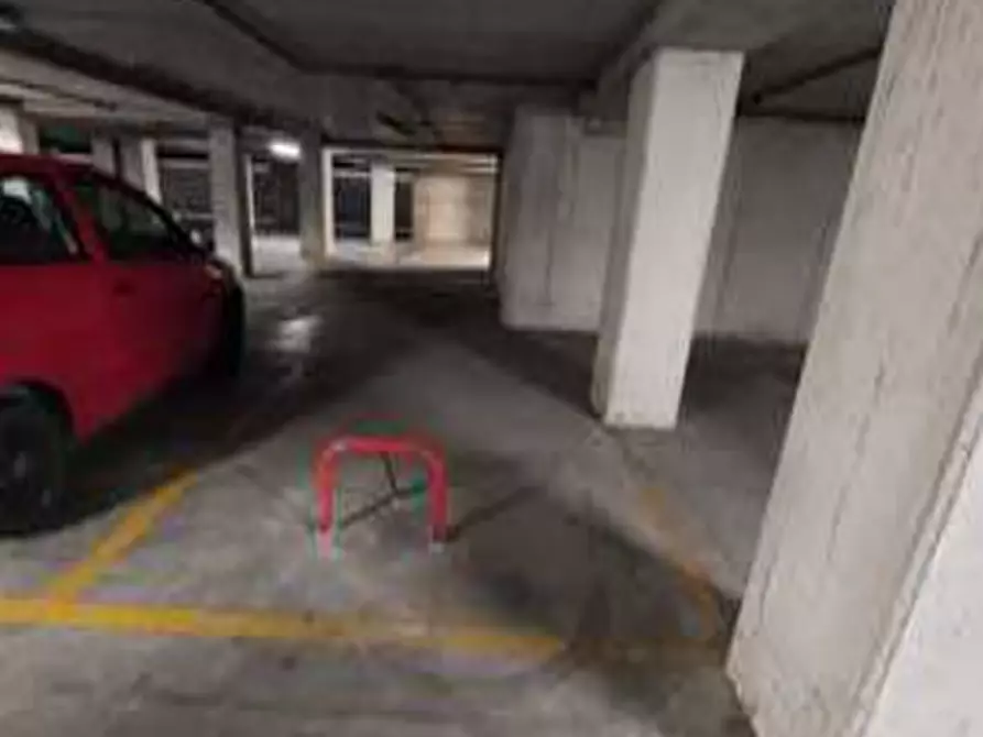 Immagine 1 di Posto auto in vendita  in Via ugo aldrighi a Brescia