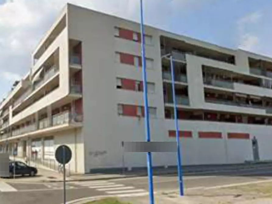 Immagine 3 di Posto auto in vendita  in Via ugo aldrighi a Brescia