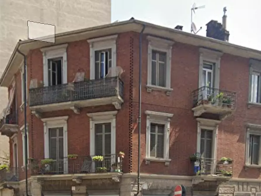 Immagine 5 di Appartamento in vendita  in Via Brandizzo a Torino