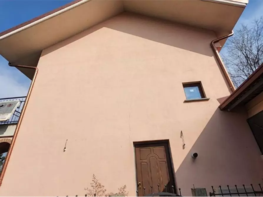 Immagine 2 di Villa in vendita  in Strada dei Comuni  a Caselette