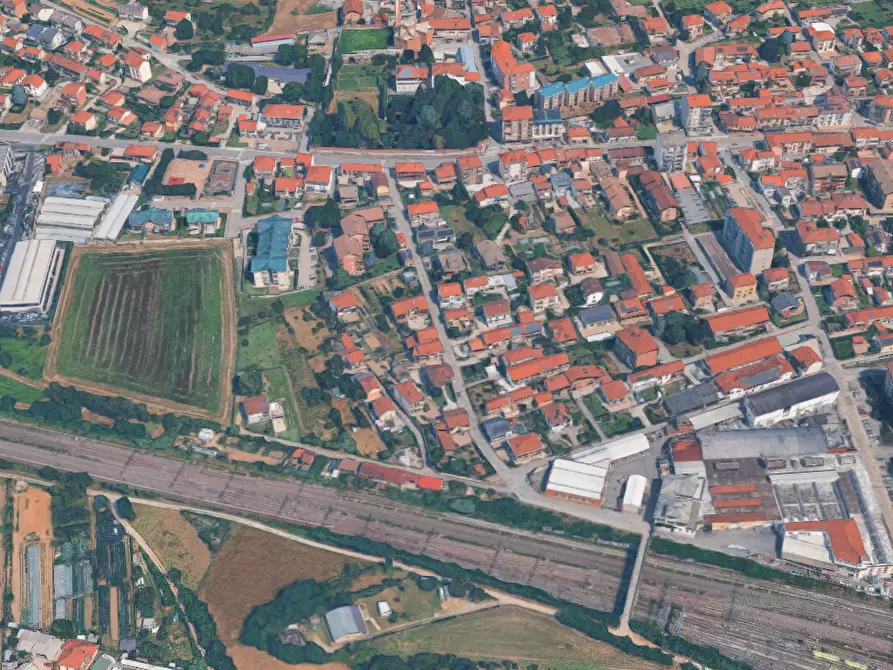 Immagine 5 di Garage in vendita  in Strada Genova a Moncalieri