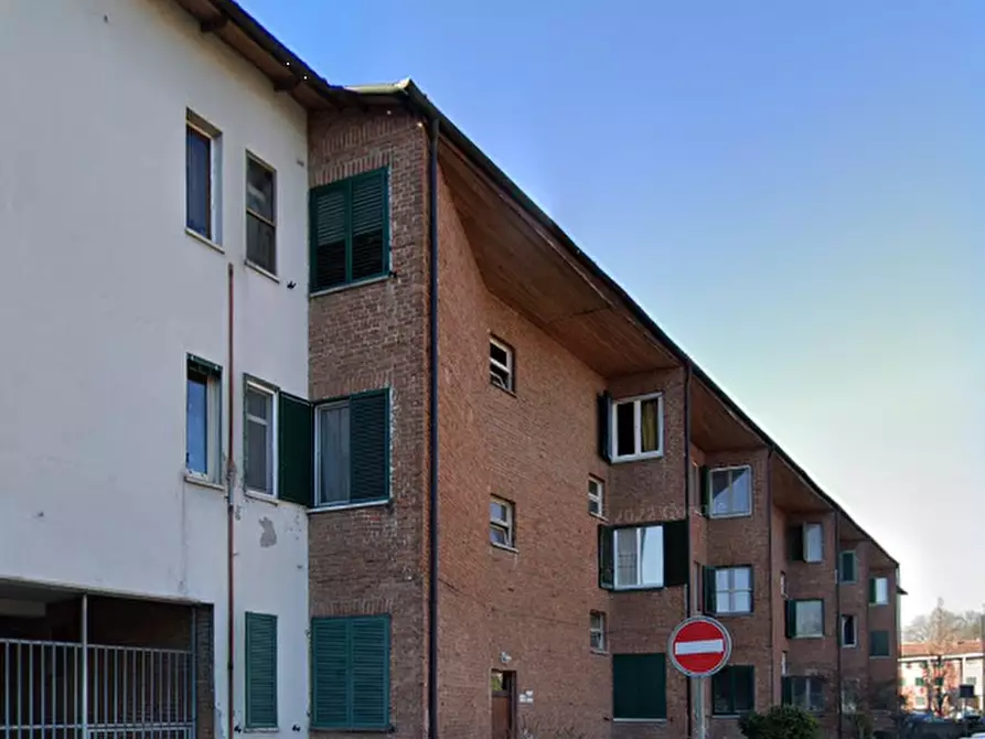 Immagine 14 di Appartamento in vendita  in Via dei Pioppi a Torino