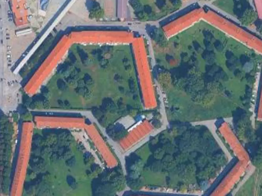 Immagine 22 di Appartamento in vendita  in Via dei Pioppi a Torino