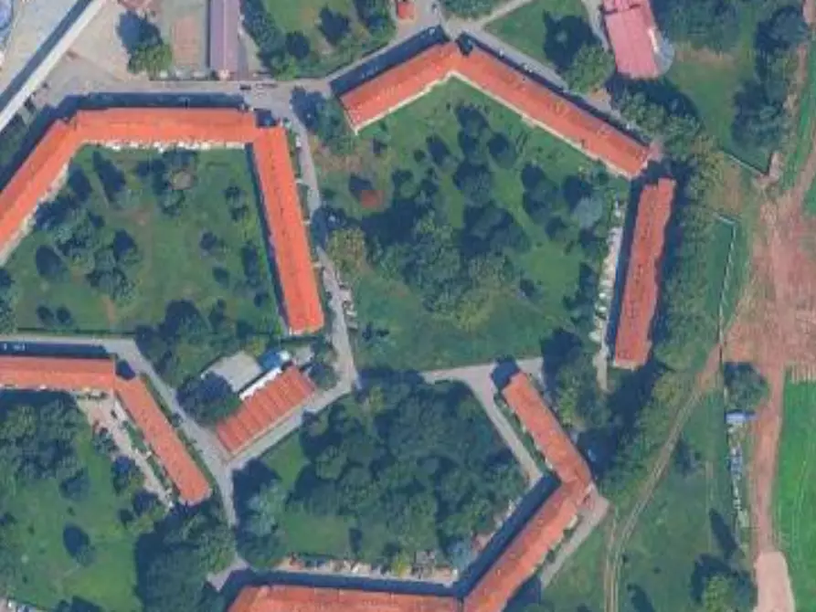 Immagine 24 di Appartamento in vendita  in Via dei Pioppi a Torino