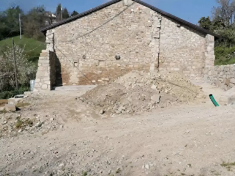 Immagine 3 di Casa indipendente in vendita  in Strada Goiano a Terenzo