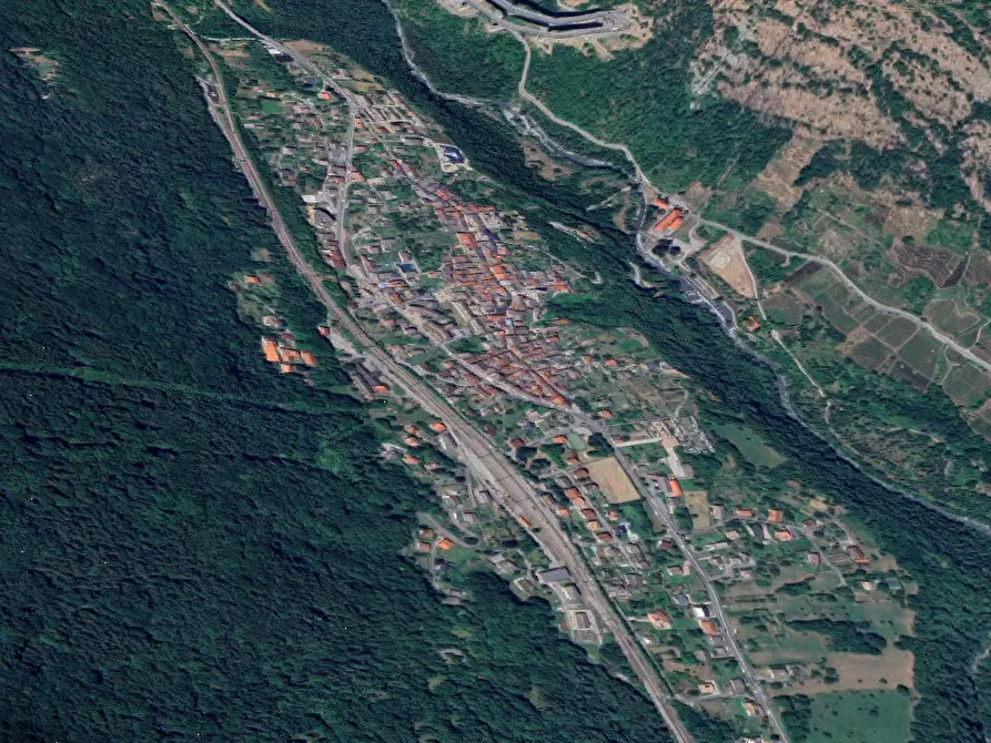 Immagine 8 di Stabile in vendita  in via Vittorio Emanuele II a Chiomonte