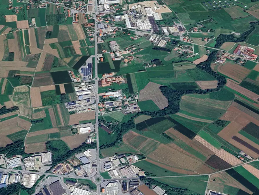 Immagine 5 di Casa bifamiliare in vendita  in Via Pinerolo a Frossasco