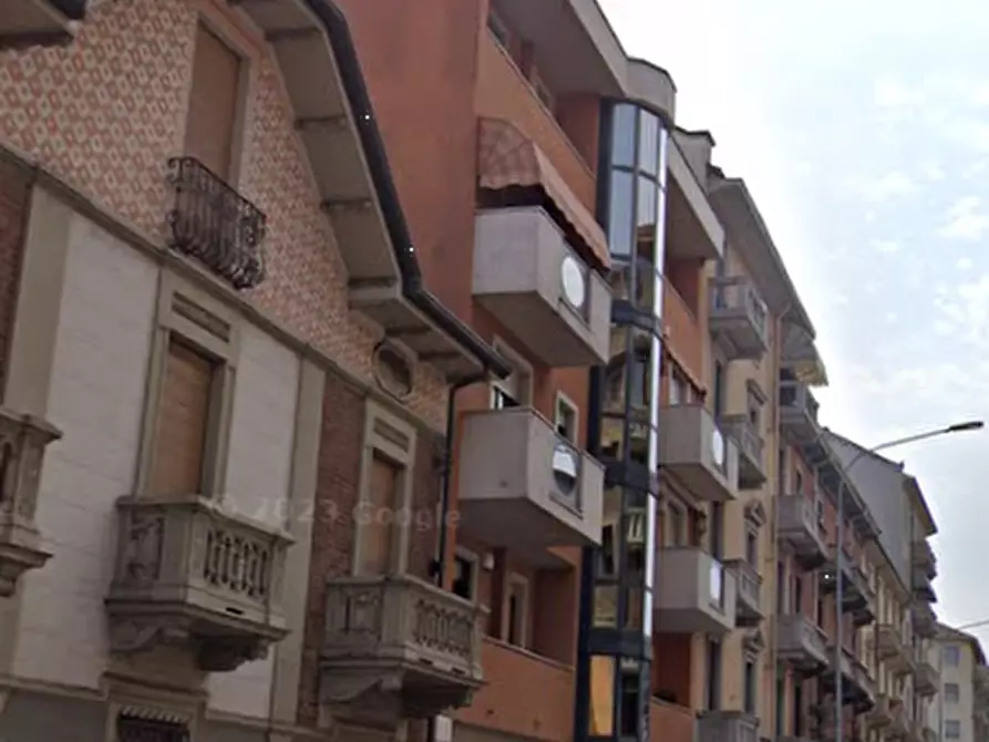 Immagine 3 di Appartamento in vendita  in Via Renato Martorelli a Torino