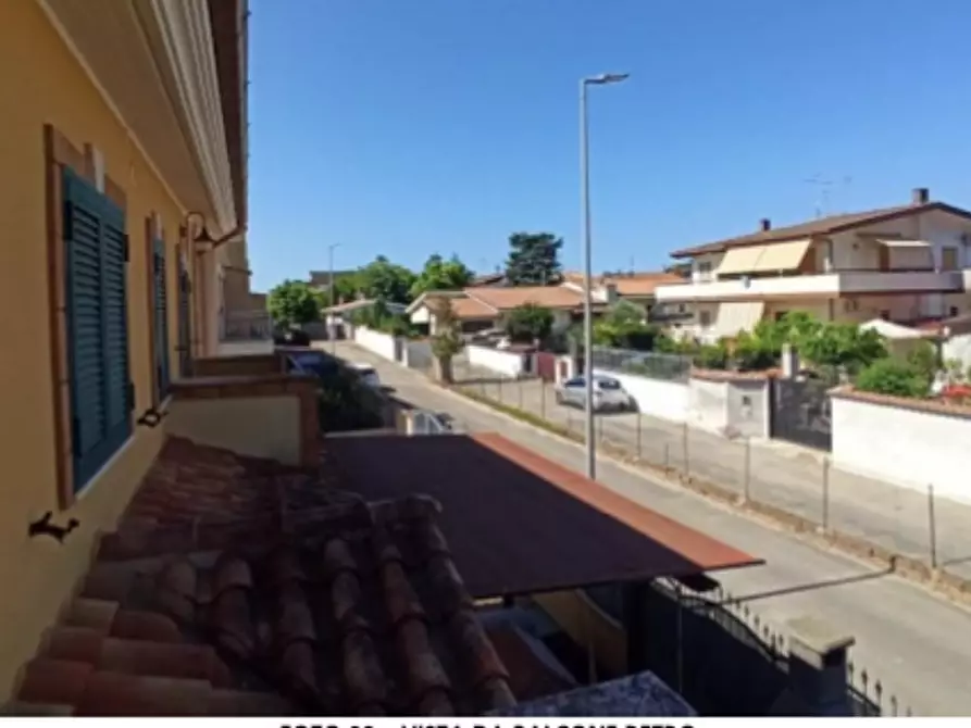 Immagine 5 di Porzione di casa in vendita  in Viale Adriatico a Anzio