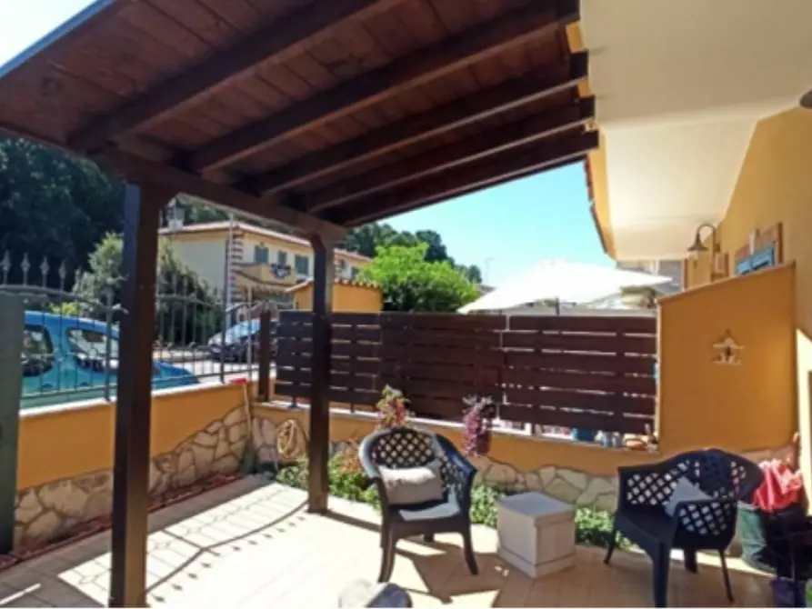 Immagine 6 di Porzione di casa in vendita  in Viale Adriatico a Anzio