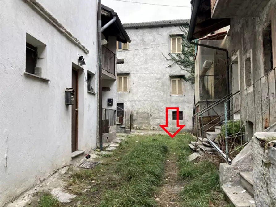 Immagine 2 di Appartamento in vendita  in Via Roma a Vaie