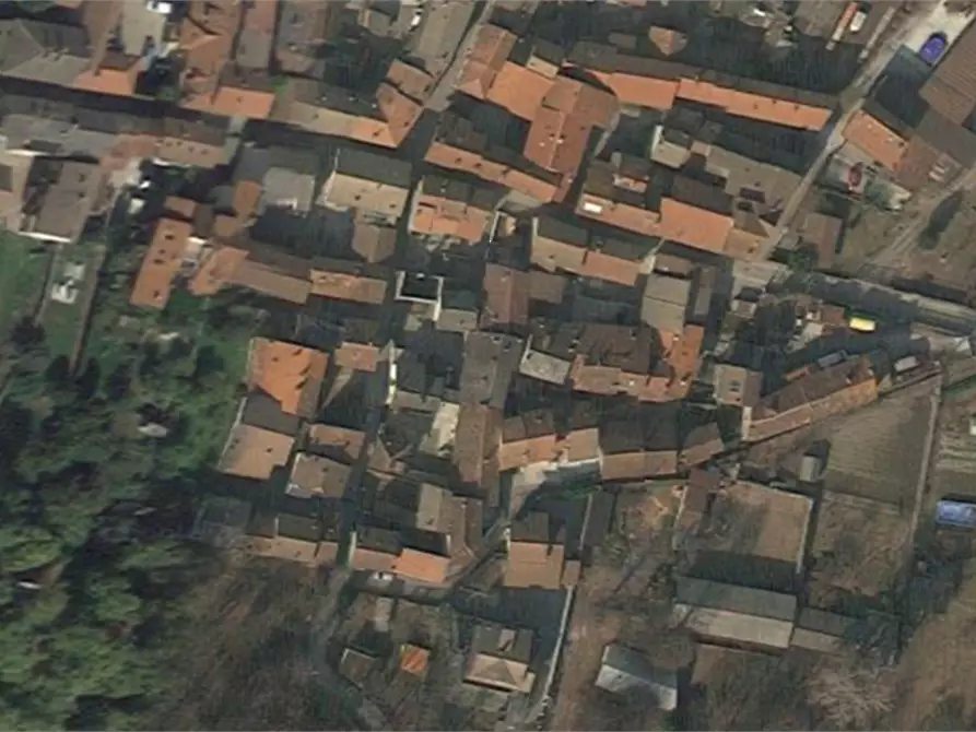 Immagine 10 di Appartamento in vendita  in Via Roma a Vaie