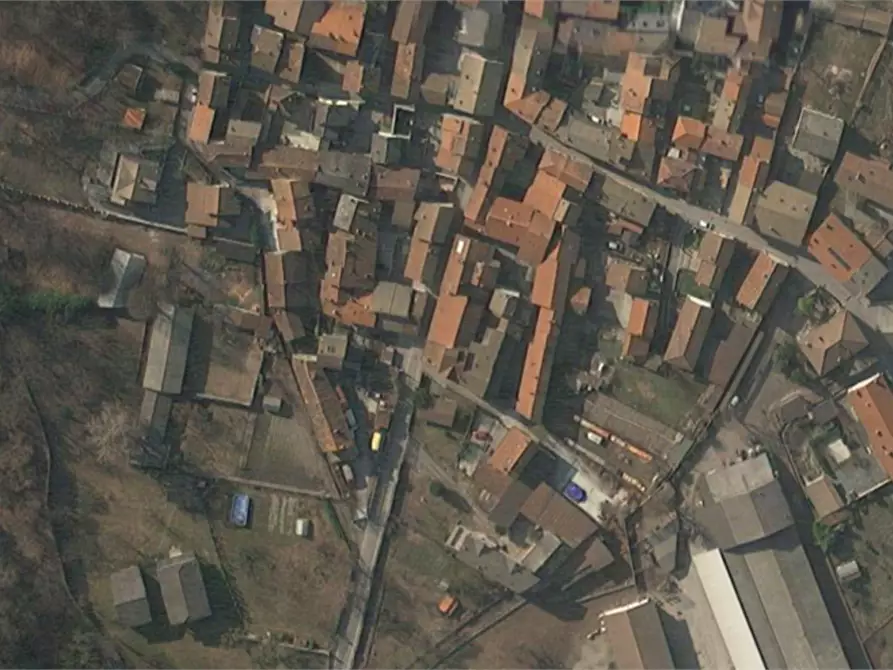 Immagine 11 di Appartamento in vendita  in Via Roma a Vaie