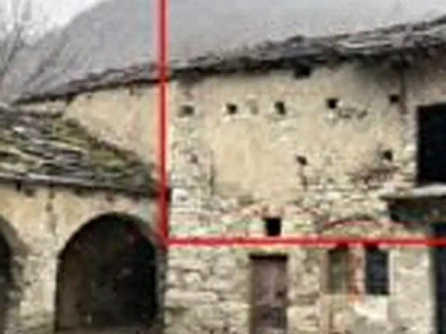 Immagine 2 di Rustico / casale in vendita  in via Banda a Villar Focchiardo