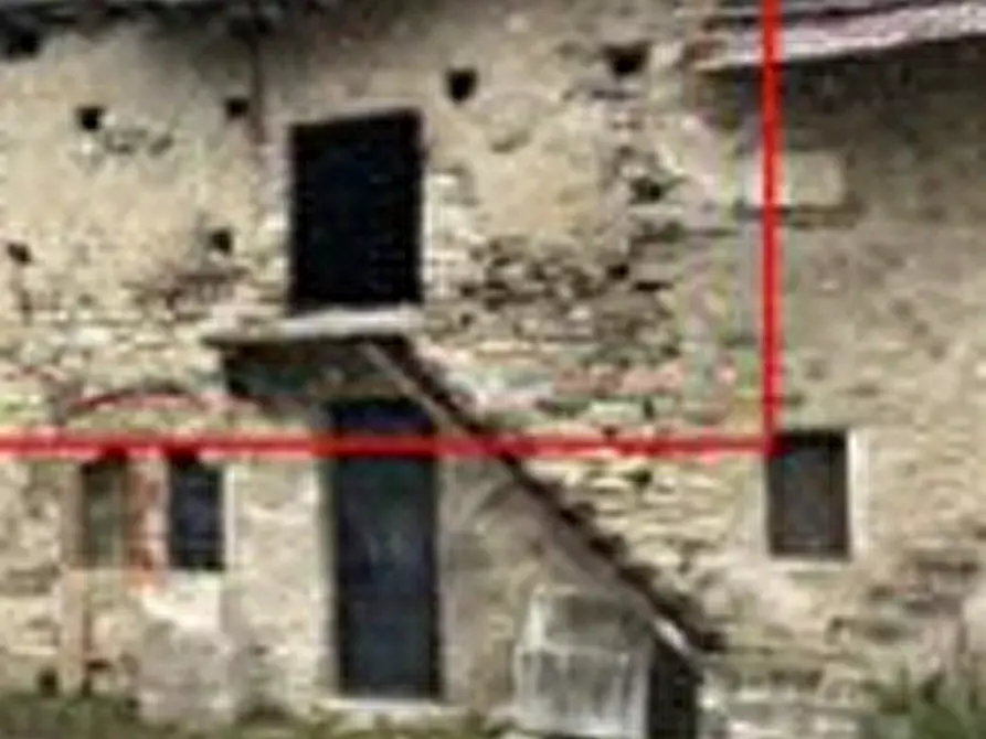 Immagine 4 di Rustico / casale in vendita  in via Banda a Villar Focchiardo